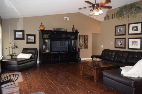 13678 Cochise Rd, Apple Valley, CA 92308 photo 8