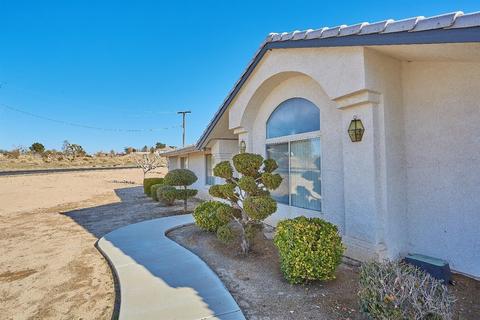 14079 Monte Verde Rd, Apple Valley, CA 92307 photo 5