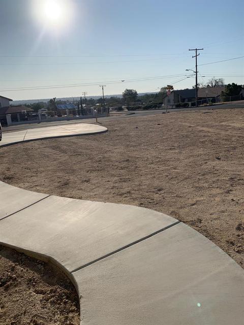 14079 Monte Verde Rd, Apple Valley, CA 92307 photo 6