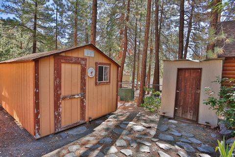 1811 Virginia St, Wrightwood, CA 92397 photo 12