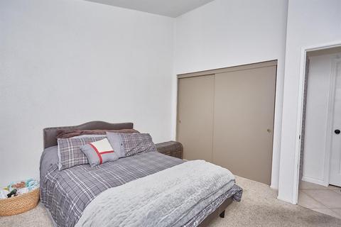 15517 Via Bahia St, Hesperia, CA 92345 photo 30