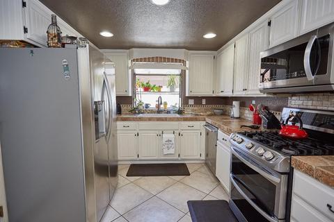 15517 Via Bahia St, Hesperia, CA 92345 photo 20