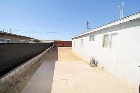 1016 Elizabeth St, Barstow, CA 92311 photo 13