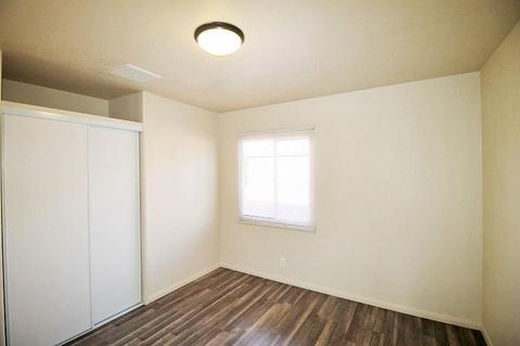 1016 Elizabeth St, Barstow, CA 92311 photo 3