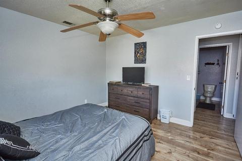 17771 Smoke Tree St, Hesperia, CA 92345 photo 31