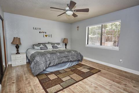 17771 Smoke Tree St, Hesperia, CA 92345 photo 19