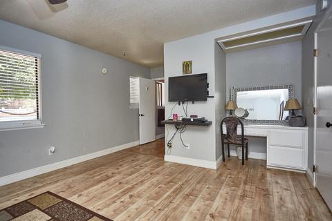 17771 Smoke Tree St, Hesperia, CA 92345 photo 23
