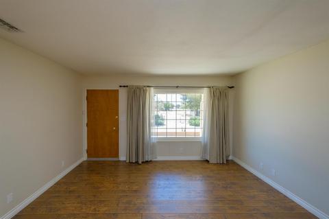 14925 Nokomis Rd, Apple Valley, CA 92307 photo 6