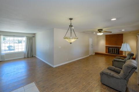 14925 Nokomis Rd, Apple Valley, CA 92307 photo 11