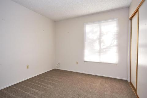 8141 Kingston Ave, Hesperia, CA 92345 photo 23