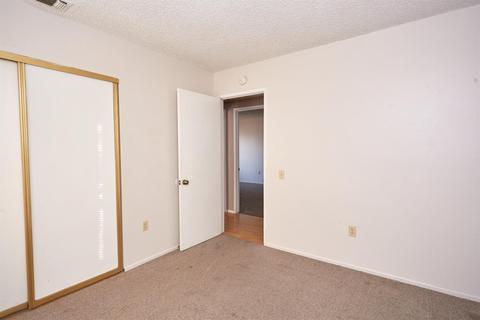 8141 Kingston Ave, Hesperia, CA 92345 photo 25