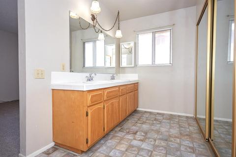 8141 Kingston Ave, Hesperia, CA 92345 photo 33