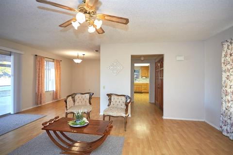 8141 Kingston Ave, Hesperia, CA 92345 photo 10