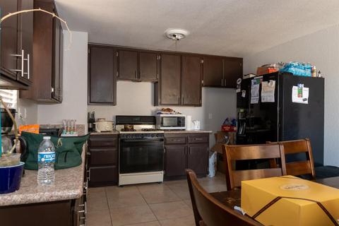 11137 Hemlock Ave, Hesperia, CA 92345 photo 5