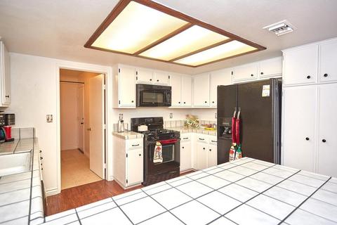13471 Nicola Rd, Apple Valley, CA 92308 photo 18
