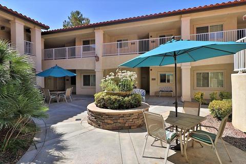 19217 Palo Verde Dr, Apple Valley, CA 92308 photo 2