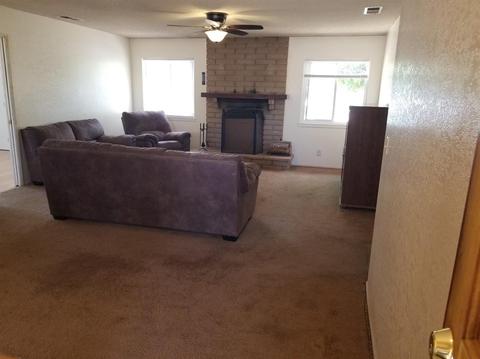 19163 Live Oak St, Hesperia, CA 92345 photo 6