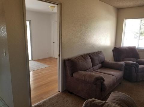 19163 Live Oak St, Hesperia, CA 92345 photo 13