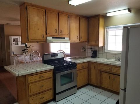 19163 Live Oak St, Hesperia, CA 92345 photo 14