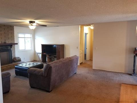 19163 Live Oak St, Hesperia, CA 92345 photo 12