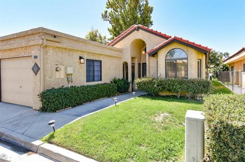 19123 Elm Dr, Apple Valley, CA 92308 photo 1