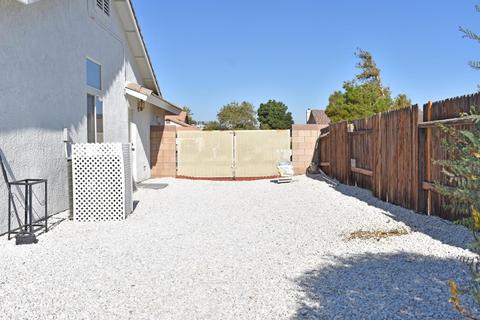 13278 Cuyamaca Rd, Apple Valley, CA 92308 photo 9