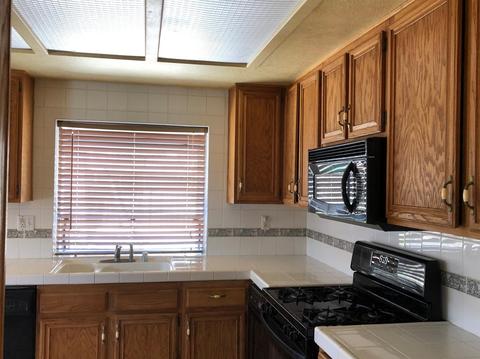 14049 Trigger Ln, Victorville, CA 92392 photo 4