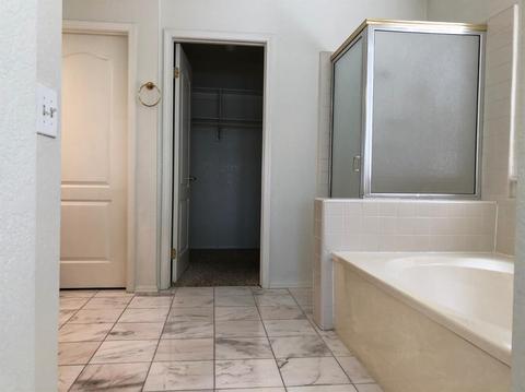 14049 Trigger Ln, Victorville, CA 92392 photo 11