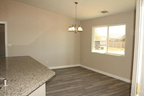 22273 Minnetonka Rd, Apple Valley, CA 92308 photo 13