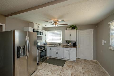 810 Candlelight St, Barstow, CA 92311 photo 7