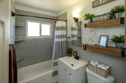 810 Candlelight St, Barstow, CA 92311 photo 8