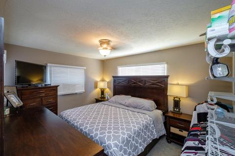 810 Candlelight St, Barstow, CA 92311 photo 18