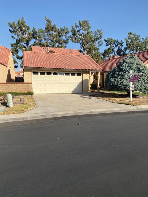 11683 Pepper Ln, Apple Valley, CA 92308 photo 8