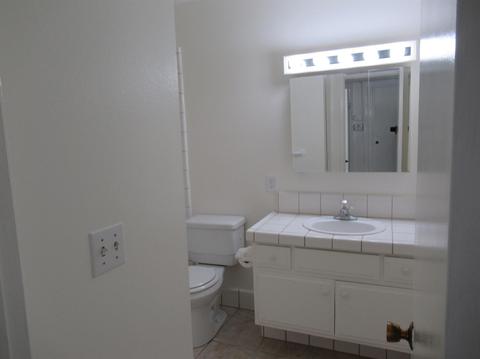 324 Broadway Ave, Barstow, CA 92311 photo 15