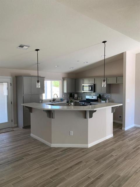 22140 Standing Rock Rd, Apple Valley, CA 92307 photo 5