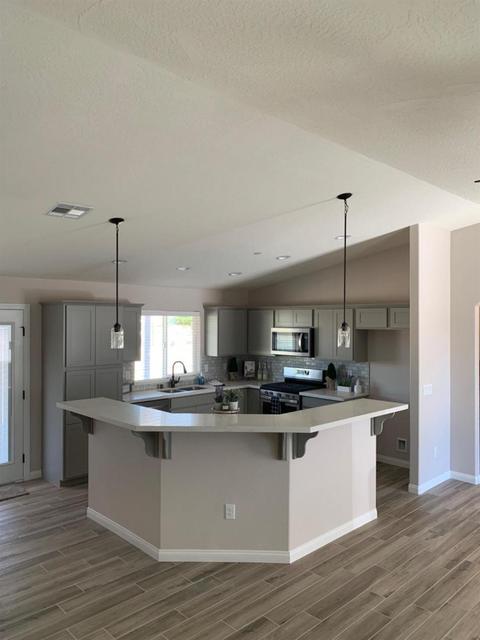 22140 Standing Rock Rd, Apple Valley, CA 92307 photo 4