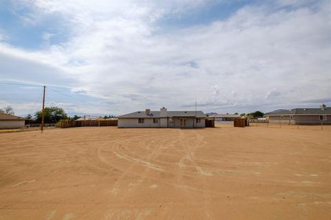 16339 Tenaya Rd, Apple Valley, CA 92307 photo 61