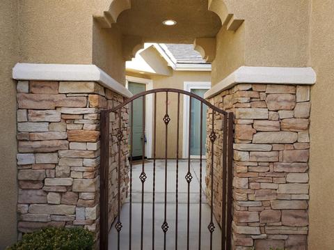 10367 Wilmington Ln, Apple Valley, CA 92308 photo 4