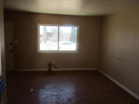 1129 Elizabeth St, Barstow, CA 92311 photo 14