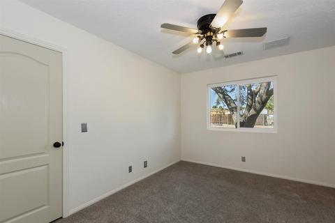 10130 Carrissa Ave, Hesperia, CA 92345 photo 16