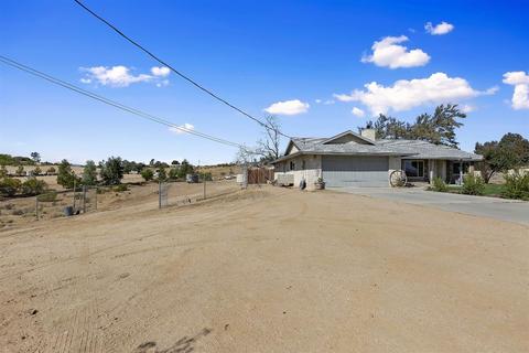 10130 Carrissa Ave, Hesperia, CA 92345 photo 4
