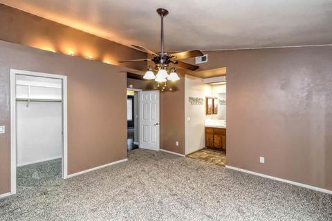 6821 Oak Hill Rd, Oak Hills, CA 92344 photo 17
