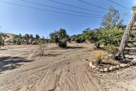 6821 Oak Hill Rd, Oak Hills, CA 92344 photo 31