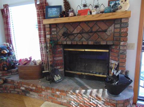 2076 4th Ln, Big Bear City, CA 92314 photo 9