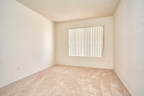 14410 Stone Creek Trl, Hesperia, CA 92344 photo 21