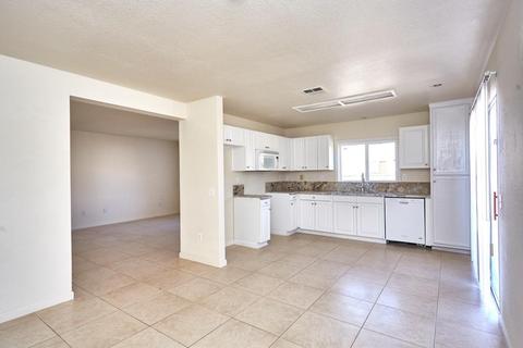 14410 Stone Creek Trl, Hesperia, CA 92344 photo 14