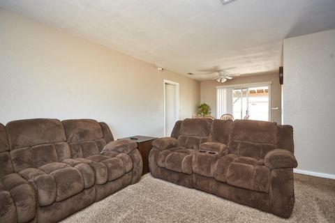 10720 Hickory Ave, Hesperia, CA 92345 photo 7
