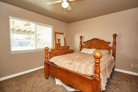 10720 Hickory Ave, Hesperia, CA 92345 photo 14