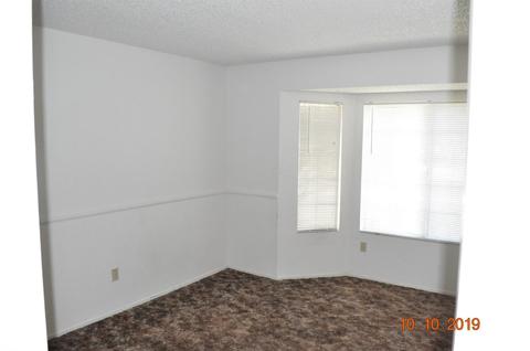 15361 Kern Ave, Hesperia, CA 92345 photo 19