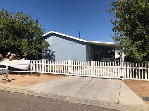 19010 Lindsay St, Hesperia, CA 92345 photo 1